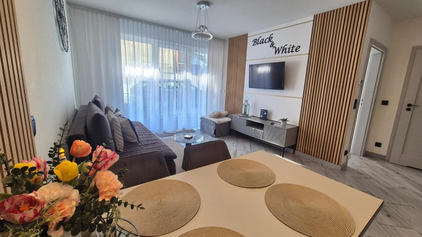 Apartament Black-White Mielno  Ngoại thất bức ảnh